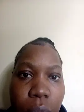 Snapshot of PinkMagic chatting on November 2025 06:19:02 PM PinkMagic online show from November 2025 06:19:02 PM