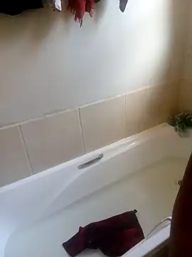 PinkMagic online show from November 2025 12:52:01 PM