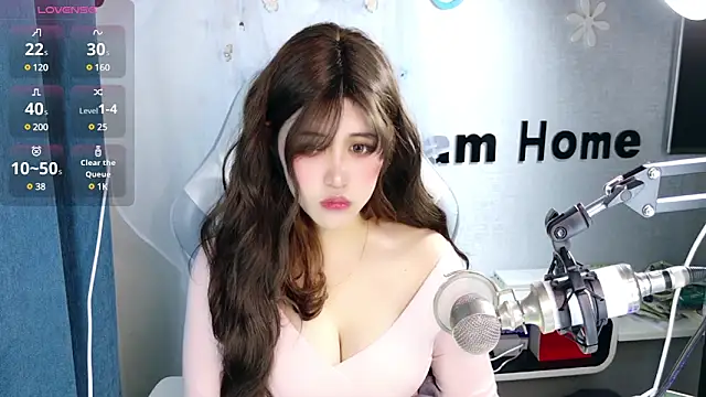 Snapshot of hanhan-baby chatting on February 2025 06:28:01 AM hanhan-baby online show from February 2025 06:28:01 AM