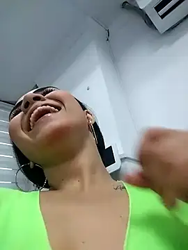 Natty roberts  online show from March 2026 09:44:02 PM