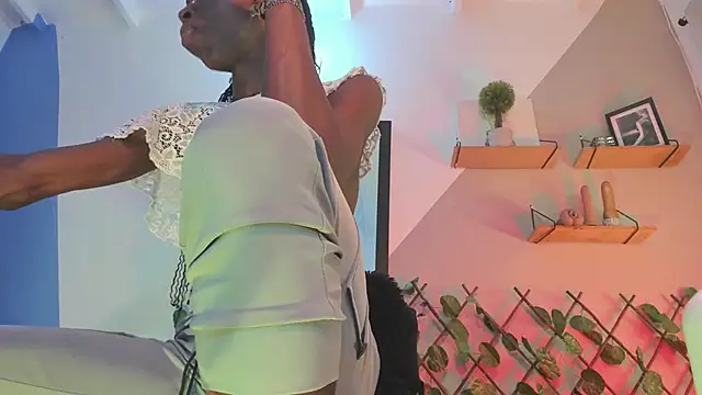 Aria fitness online show from April 2026 01:02:01 PM