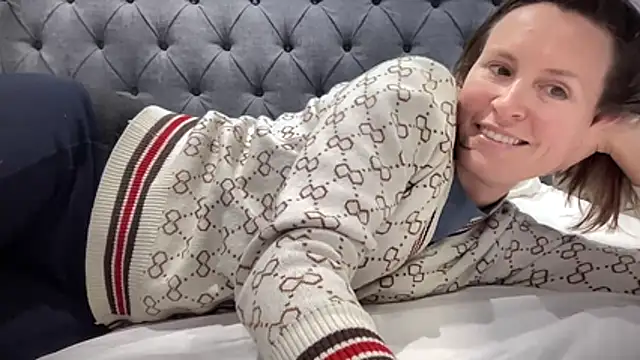 Snapshot of eatmypie69 chatting on October 2025 07:58:02 PM eatmypie69 online show from October 2025 07:58:02 PM