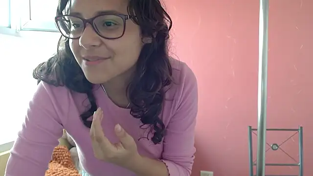 morahaze online show from January 2025 05:48:01 PM