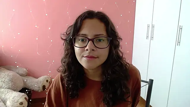 morahaze online show from January 2025 06:57:01 PM