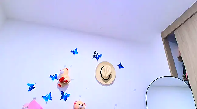 Veronica Milf1 online show from February 2025 05:37:01 PM