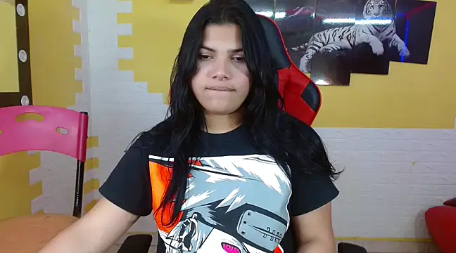 Snapshot of melany_rouse18 chatting on February 2025 09:53:02 AM melany rouse18 online show from February 2025 09:53:02 AM