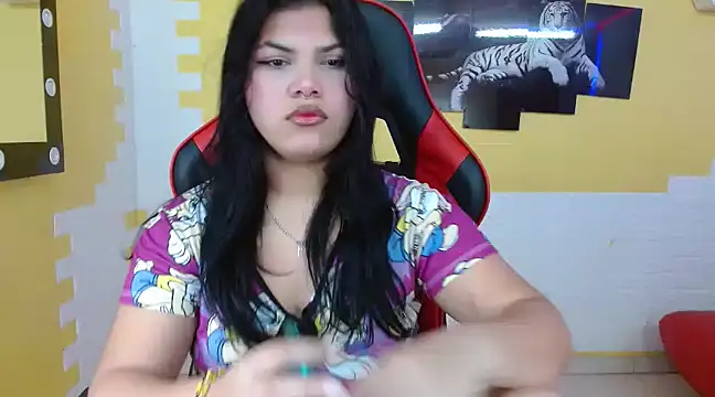 Snapshot of melany_rouse18 chatting on March 2025 04:57:02 PM melany rouse18 online show from March 2025 04:57:02 PM