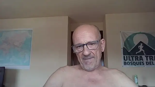 llopaco online show from September 2025 10:49:01 AM