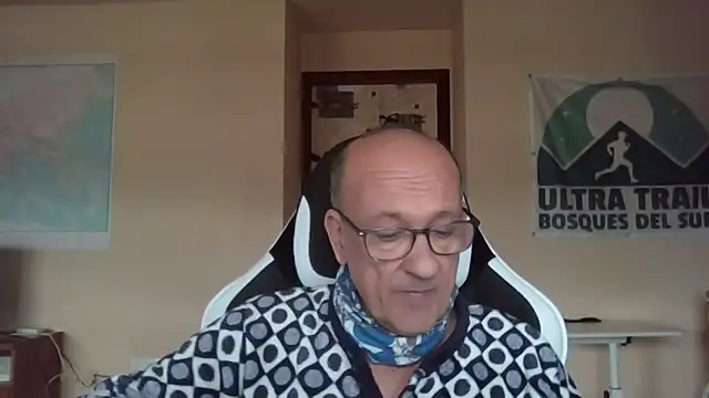 llopaco online show from February 2026 11:50:01 AM