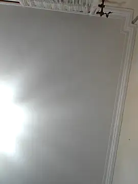 Loly2025 online show from April 2026 10:51:02 PM