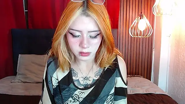 fyreandfox  online show from March 2026 07:41:02 PM