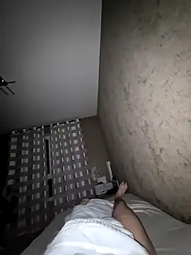 DerechteJunge online show from February 2025 05:43:02 AM