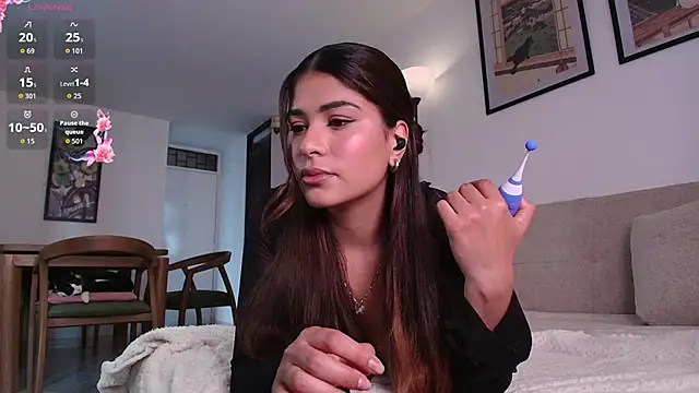 mmycaliope online show from April 2026 10:04:01 PM