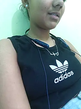 Snapshot of Aaradhna-hoy chatting on March 2025 10:05:02 AM Aaradhna-hoy online show from March 2025 10:05:02 AM