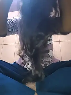 Snapshot of Aaradhna-hoy chatting on October 2025 03:04:01 AM Aaradhna-hoy online show from October 2025 03:04:01 AM