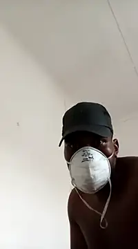 Snapshot of bosszonke123 chatting on February 2025 08:54:01 PM bosszonke123 online show from February 2025 08:54:01 PM