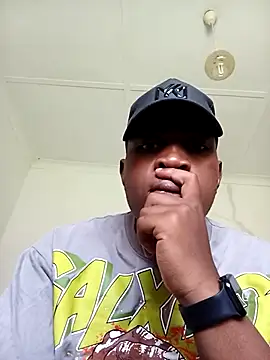 Snapshot of bosszonke123 chatting on February 2025 01:53:02 PM bosszonke123 online show from February 2025 01:53:02 PM