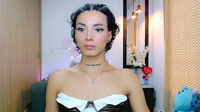 Snapshot of nilam_valker chatting on March 2025 08:37:02 PM nilam valker online show from March 2025 08:37:02 PM