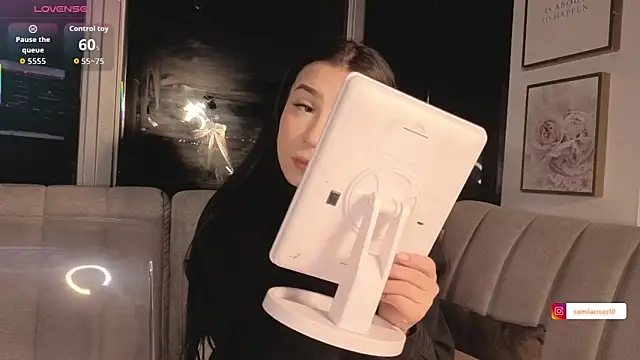 Snapshot of Ivanna_West chatting on November 2025 10:14:02 AM Ivanna West online show from November 2025 10:14:02 AM