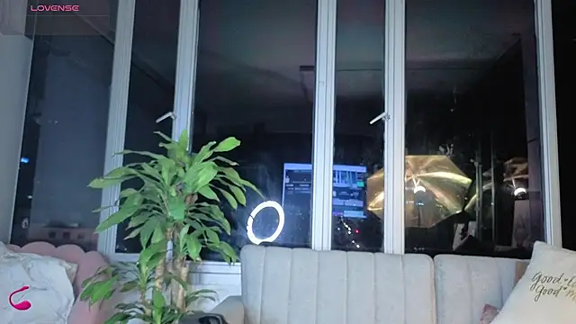 Ivanna West online show from January 2026 10:08:02 AM