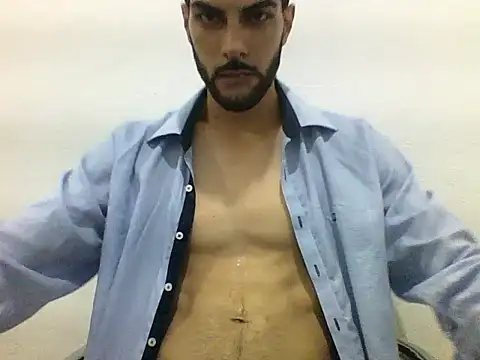 Gabrielteixeira120 online show from May 2026 09:09:01 PM