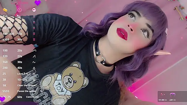 Snapshot of BabyNaomi2 chatting on February 2025 01:57:01 AM BabyNaomi2 online show from February 2025 01:57:01 AM