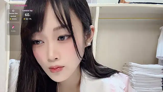 Snapshot of yueyue2003 chatting on June 2026 12:09:02 PM yueyue2003 online show from June 2026 12:09:02 PM