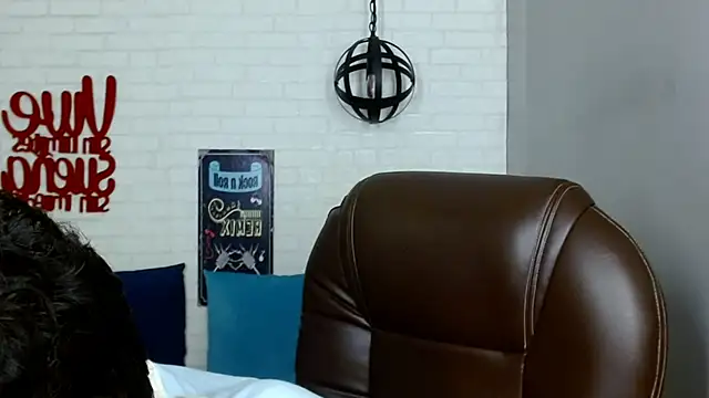 Snapshot of Martin_Linares chatting on February 2025 04:33:02 PM Martin Linares online show from February 2025 04:33:02 PM