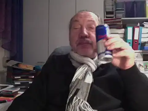 Snapshot of HMStraps01 chatting on January 2025 03:50:01 PM HMStraps01 online show from January 2025 03:50:01 PM