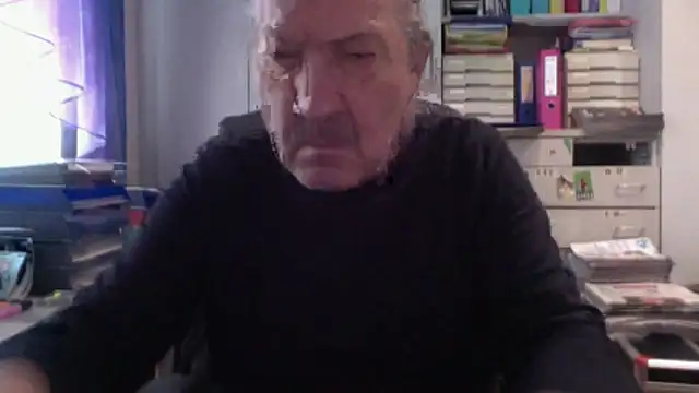 HMStraps01 online show from February 2026 10:49:01 AM