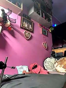 sexymelli18 online show from October 2025 05:45:02 PM