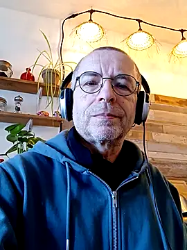 Xavspank2 online show from February 2026 10:23:01 AM