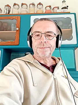Snapshot of Xavspank2 chatting on March 2026 04:40:02 PM Xavspank2 online show from March 2026 04:40:02 PM
