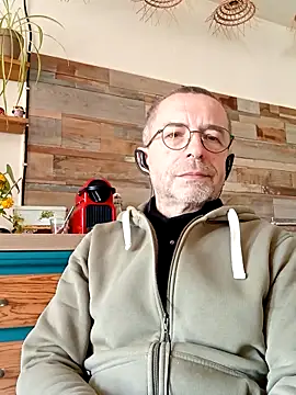 Snapshot of Xavspank2 chatting on March 2026 09:21:02 AM Xavspank2 online show from March 2026 09:21:02 AM