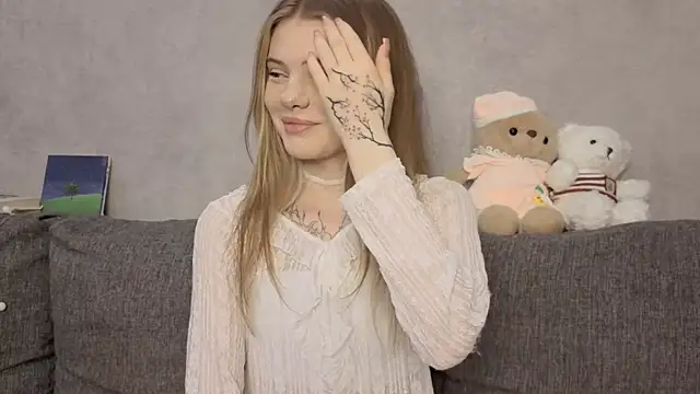 CarolinePepper online show from July 2026 01:28:01 PM