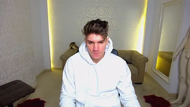 MaxKaiden online show from January 2026 05:22:01 AM