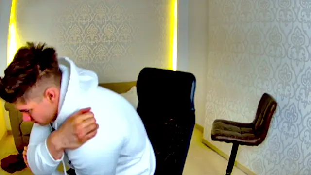 MaxKaiden online show from February 2026 05:38:01 AM