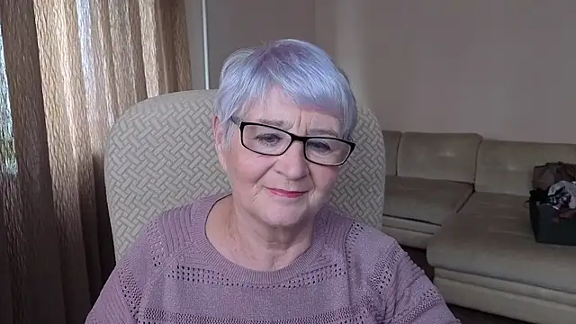 Sandra Snowflake online show from October 2025 10:12:02 AM