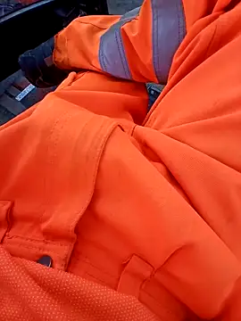 Snapshot of Eusuntnoulgigolo chatting on December 2025 12:03:02 PM Eusuntnoulgigolo online show from December 2025 12:03:02 PM