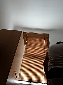 Eusuntnoulgigolo online show from March 2026 09:42:01 AM