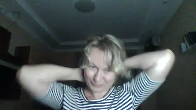 Mary888x online show from October 2025 07:45:01 PM