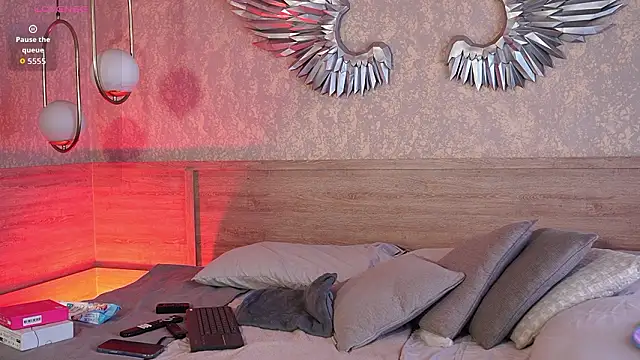 Rafa2004Cruz online show from March 2026 06:23:02 PM