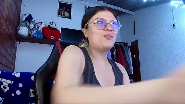 Emily  katz online show from March 2025 06:48:02 PM