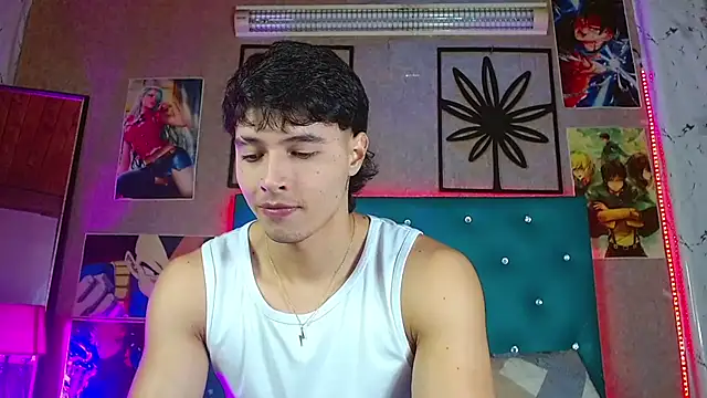 LiamAndrewzz online show from February 2026 03:26:01 AM