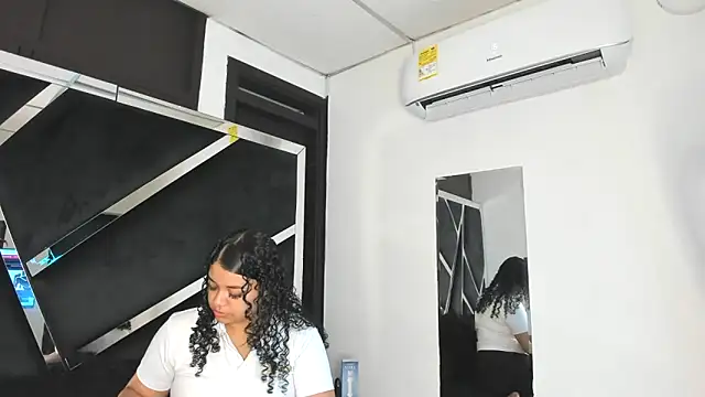 Rubyxht online show from November 2025 12:37:01 PM