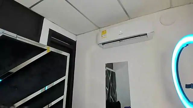 Rubyxht online show from January 2026 12:42:01 PM