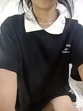 Snapshot of ElaRuil69 chatting on October 2025 02:52:01 AM ElaRuil69 online show from October 2025 02:52:01 AM