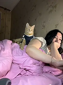 Naughtbaby 2025 online show from February 2026 01:34:02 AM