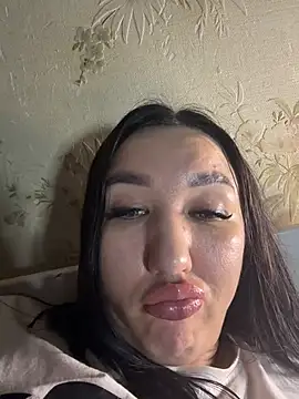 Snapshot of Naughtbaby_2025 chatting on June 2026 05:12:01 AM Naughtbaby 2025 online show from June 2026 05:12:01 AM