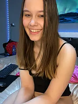 Snapshot of Siena_Amaris chatting on March 2025 05:20:01 PM Siena Amaris online show from March 2025 05:20:01 PM